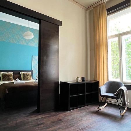Deluxe Cosmopolitan Apartment Budapest Exterior photo