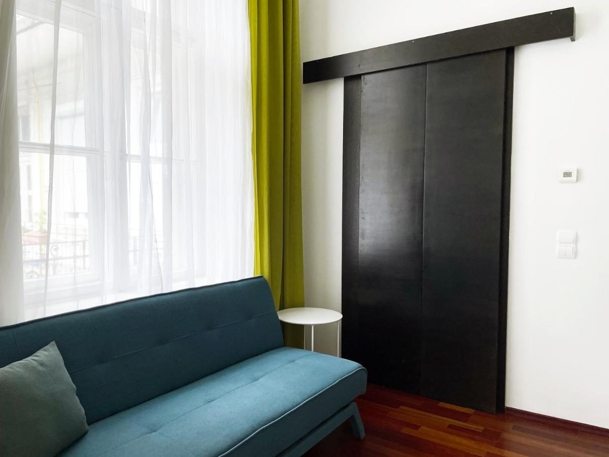Deluxe Cosmopolitan Apartment Budapest Exterior photo